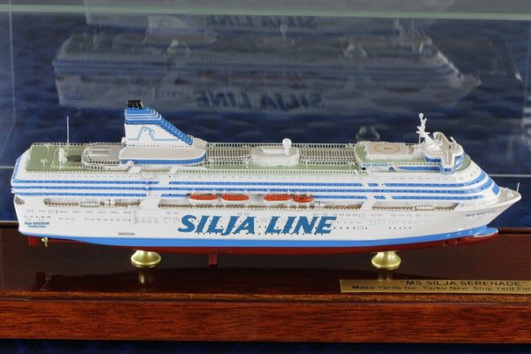 Silja Serenade, Classic Ship Collection 6 FHV ,Maßstab 1:1250 , in Original Verpackung
